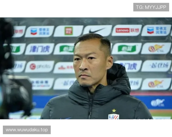 吴曦技术特点：攻守兼备中场核心，跑动覆盖广组织调度稳健