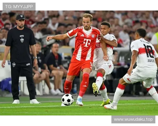 当进攻围绕凯恩展开：拜仁慕尼黑体系是否被简化？